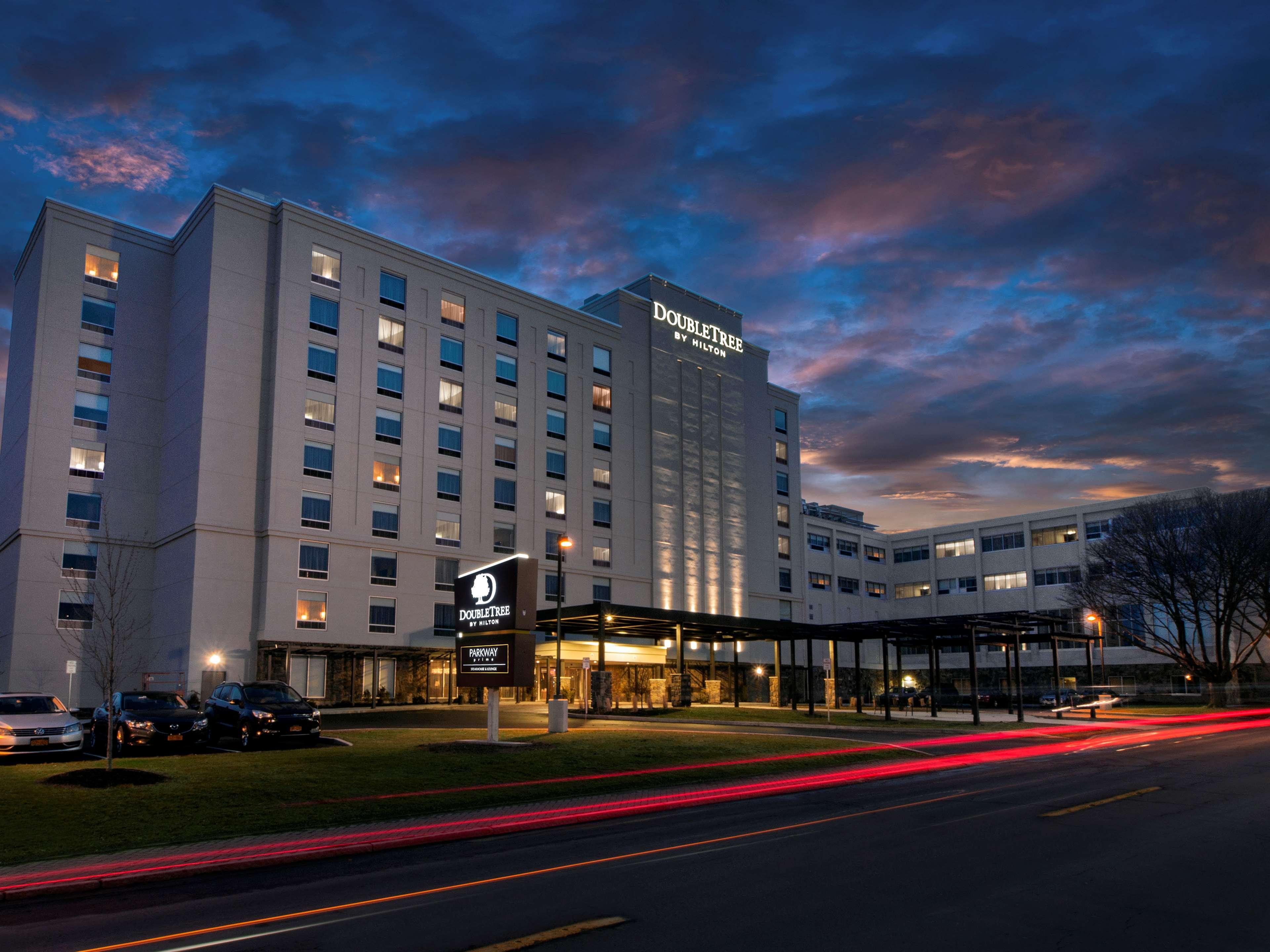 Doubletree By Hilton Hotel Niagara Falls New York Buitenkant foto